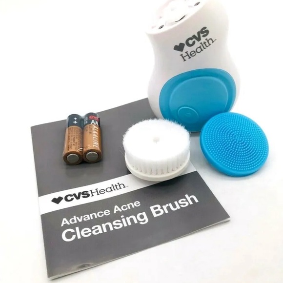 Advanced Acne Cleansing Brush - Picture 2 of 5